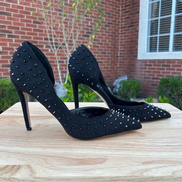 STEVE MADDEN Black Spiked Studded Stiletto High Heels Size 8.5 Pumps - Picture 1 of 15